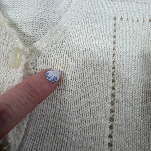 Blair Vintage Crochet Cream Sweater Vest  Floral Embroidered Sz L Boho Grandma - Picture 7 of 7